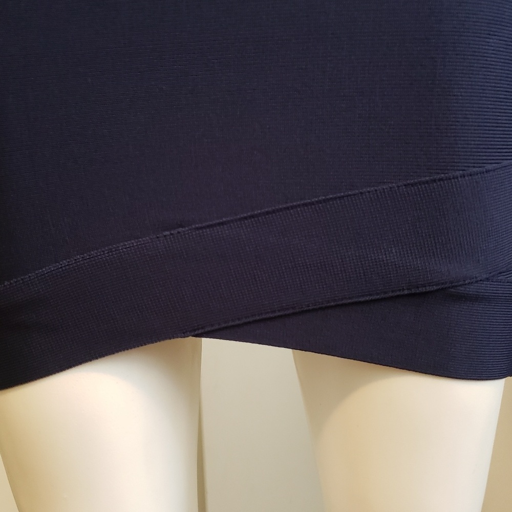 BCBG  MAXAZRIA  Small  Bandage Skirt NWT$ 88